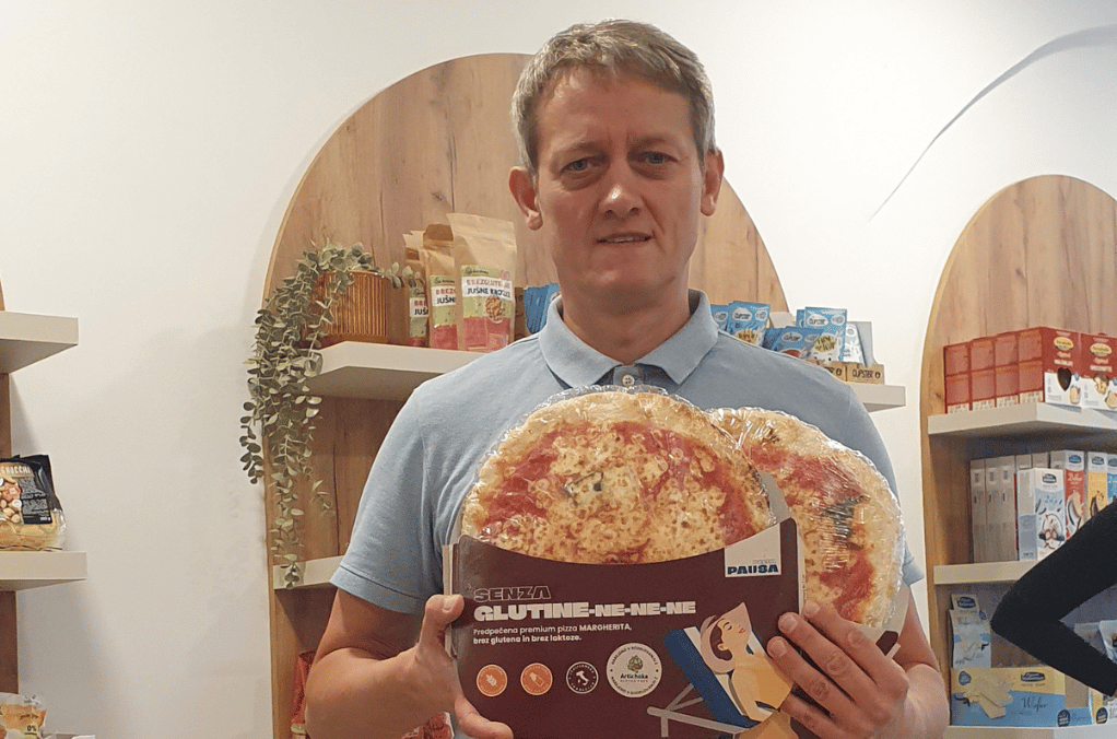 Pausa pizza naslovna